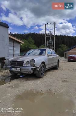 Седан Mercedes-Benz E-Class 1997 в 