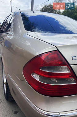 Седан Mercedes-Benz E-Class 2005 в 