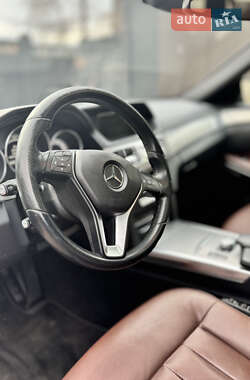 Універсал Mercedes-Benz E-Class 2013 в 