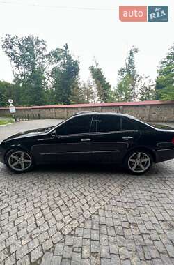 Седан Mercedes-Benz E-Class 2006 в 