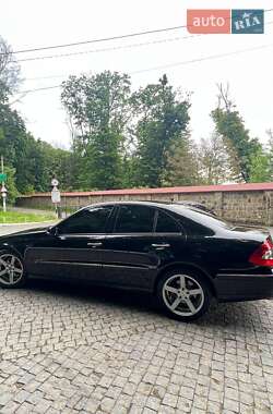 Седан Mercedes-Benz E-Class 2006 в 