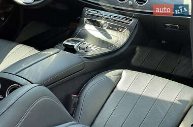 Седан Mercedes-Benz E-Class 2019 в 