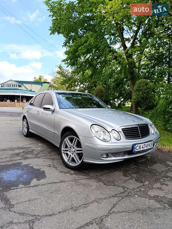 Mercedes-Benz E-Class
