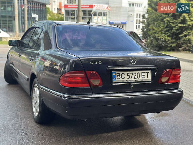 Седан Mercedes-Benz E-Class 1996 в Тернополі