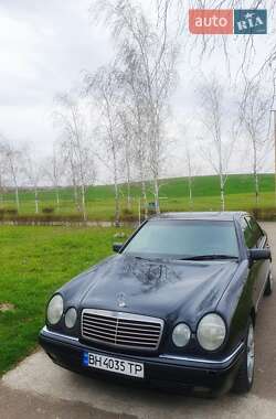 Седан Mercedes-Benz E-Class 1998 в Одессе