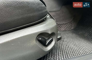 Седан Mercedes-Benz E-Class 2003 в 