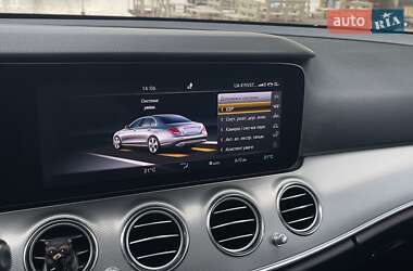 Седан Mercedes-Benz E-Class 2016 в 