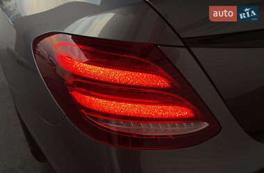 Седан Mercedes-Benz E-Class 2016 в 