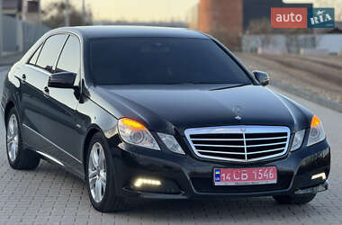 Седан Mercedes-Benz E-Class 2009 в 
