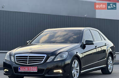 Седан Mercedes-Benz E-Class 2009 в 