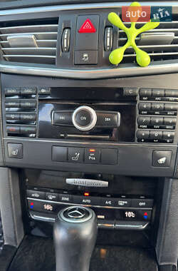 Седан Mercedes-Benz E-Class 2009 в 