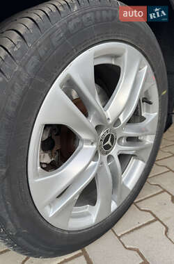 Седан Mercedes-Benz E-Class 2009 в 
