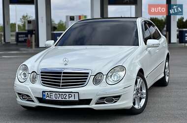 Седан Mercedes-Benz E-Class 2008 в Днепре