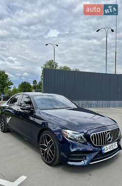 Седан Mercedes-Benz E-Class 2017 в 