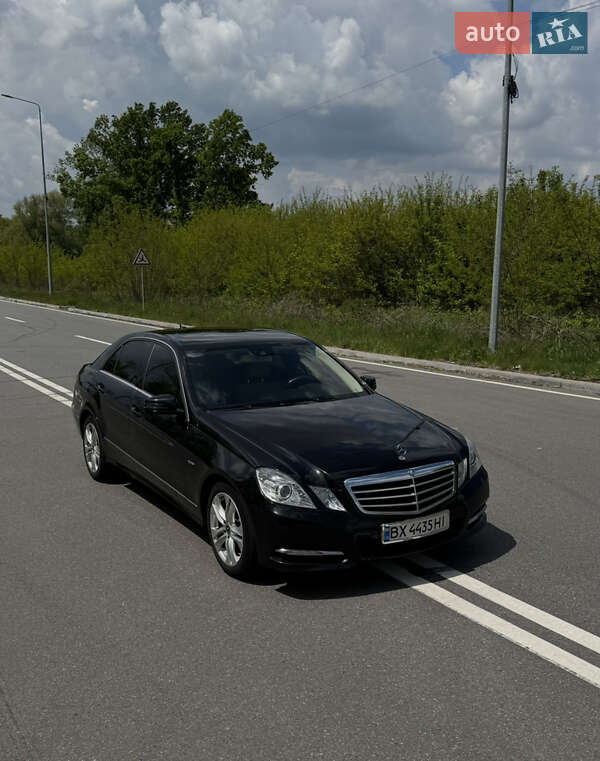Mercedes-Benz E-Class 2010