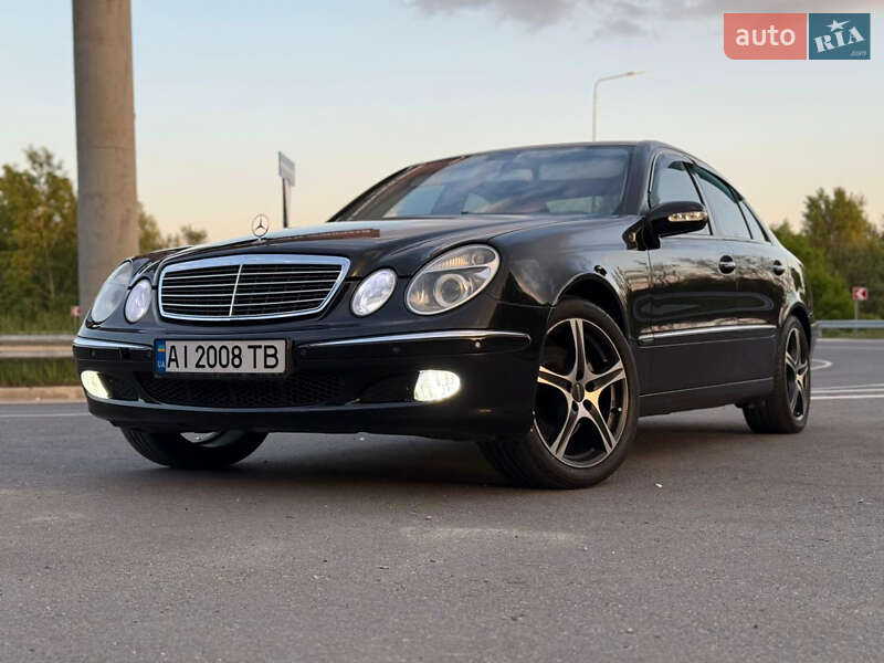 Седан Mercedes-Benz E-Class 2005 в Броварах