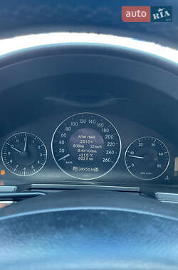 Седан Mercedes-Benz E-Class 2003 в 
