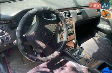 Седан Mercedes-Benz E-Class 1996 в 