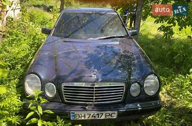 Седан Mercedes-Benz E-Class 1996 в 