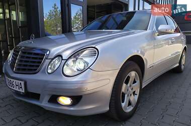 Седан Mercedes-Benz E-Class 2007 в Ровно