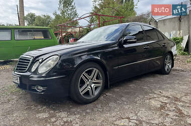 Седан Mercedes-Benz E-Class 2007 в Киеве