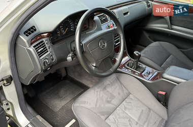 Седан Mercedes-Benz E-Class 1999 в 
