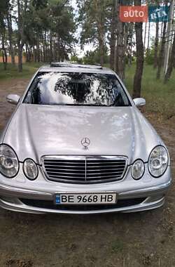 Седан Mercedes-Benz E-Class 2003 в Николаеве
