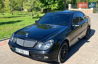 Седан Mercedes-Benz E-Class 2005 в Никополе