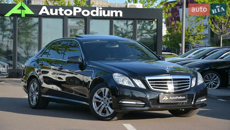 Mercedes-Benz E-Class 2011