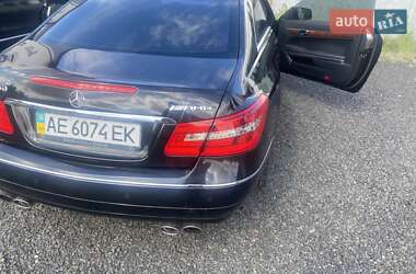 Купе Mercedes-Benz E-Class 2012 в 