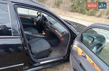 Универсал Mercedes-Benz E-Class 2004 в 