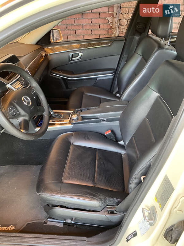 Седан Mercedes-Benz E-Class 2009 в Луцьку