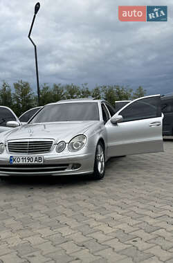 Седан Mercedes-Benz E-Class 2003 в 