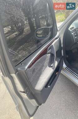 Седан Mercedes-Benz E-Class 2001 в 