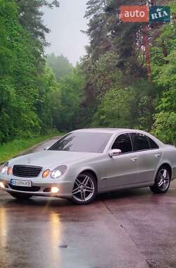Седан Mercedes-Benz E-Class 2003 в Житомире
