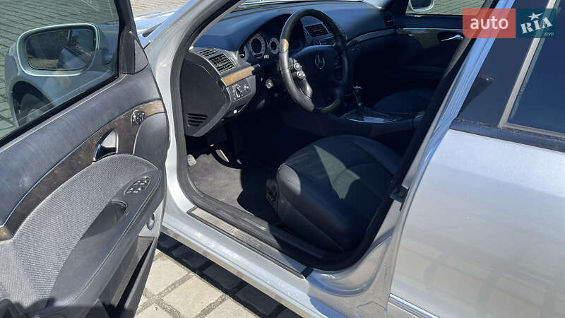 Седан Mercedes-Benz E-Class 2007 в Мукачево