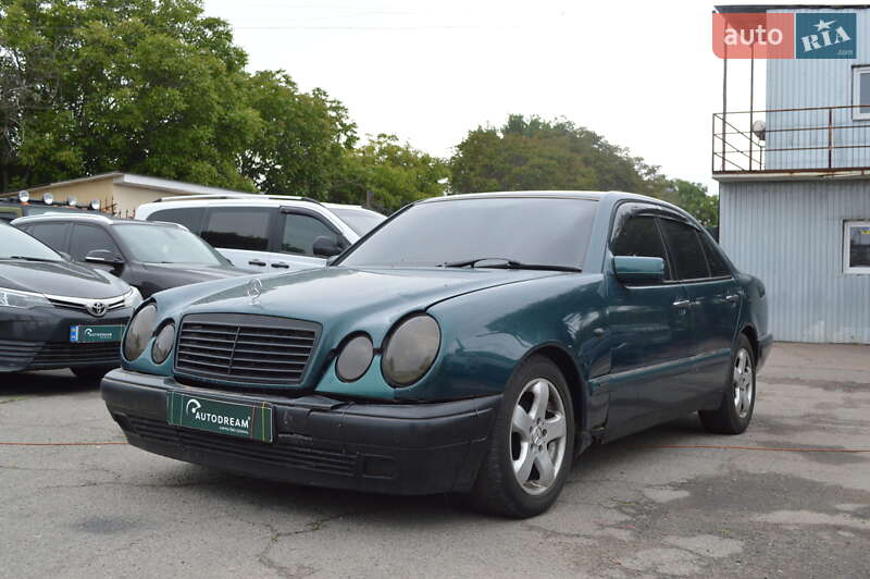 Mercedes-Benz E-Class 1997