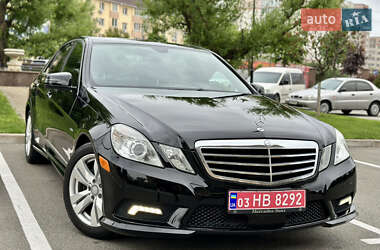 Седан Mercedes-Benz E-Class 2011 в 