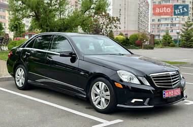 Седан Mercedes-Benz E-Class 2011 в 