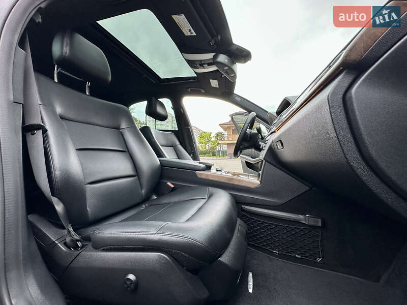 Седан Mercedes-Benz E-Class 2011 в Києві
