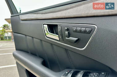 Седан Mercedes-Benz E-Class 2011 в 