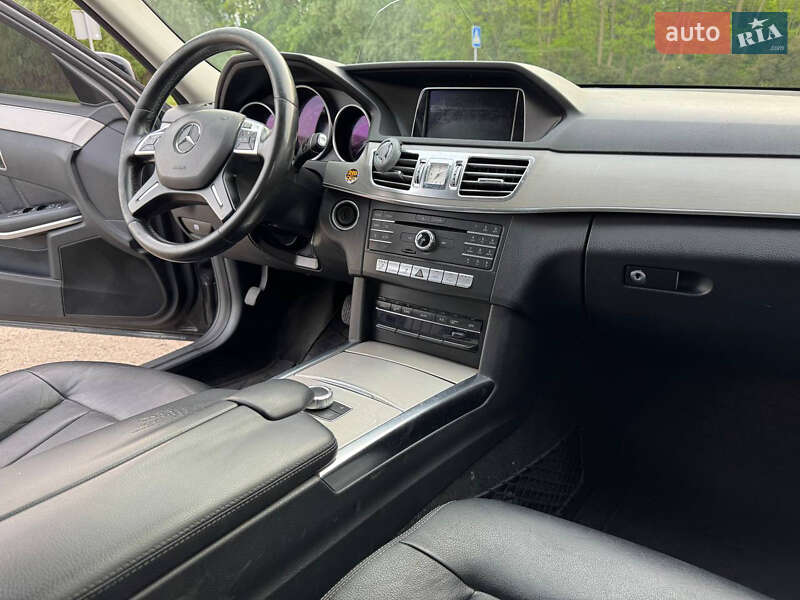 Універсал Mercedes-Benz E-Class 2015 в Львові