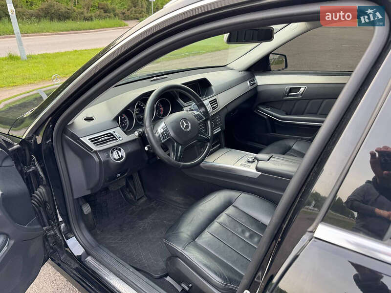 Універсал Mercedes-Benz E-Class 2015 в Львові