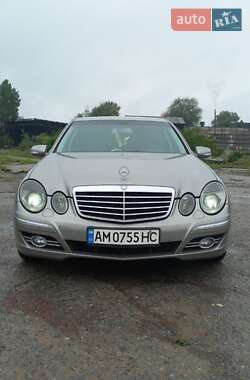 Седан Mercedes-Benz E-Class 2007 в Житомире