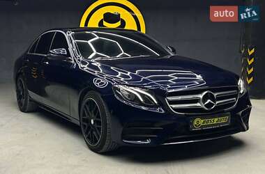 Седан Mercedes-Benz E-Class 2016 в Черновцах