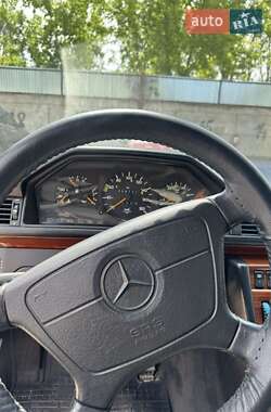 Седан Mercedes-Benz E-Class 1995 в 