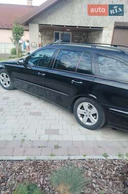 Универсал Mercedes-Benz E-Class 2008 в 