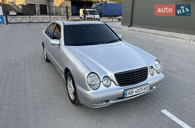 Седан Mercedes-Benz E-Class 2001 в 