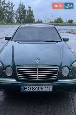 Седан Mercedes-Benz E-Class 1997 в Колках