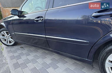 Седан Mercedes-Benz E-Class 2002 в 
